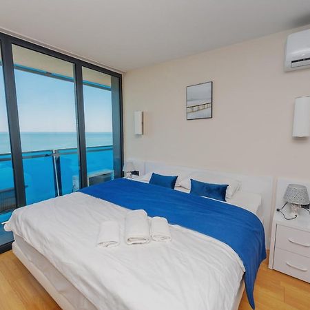 Panorama Aparthotel Orbi City Батуми Екстериор снимка