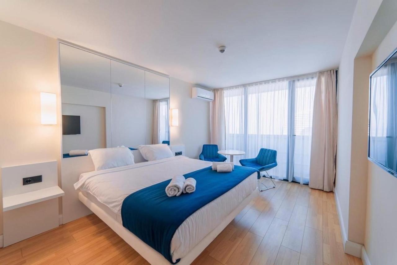 Panorama Aparthotel Orbi City Батуми Екстериор снимка