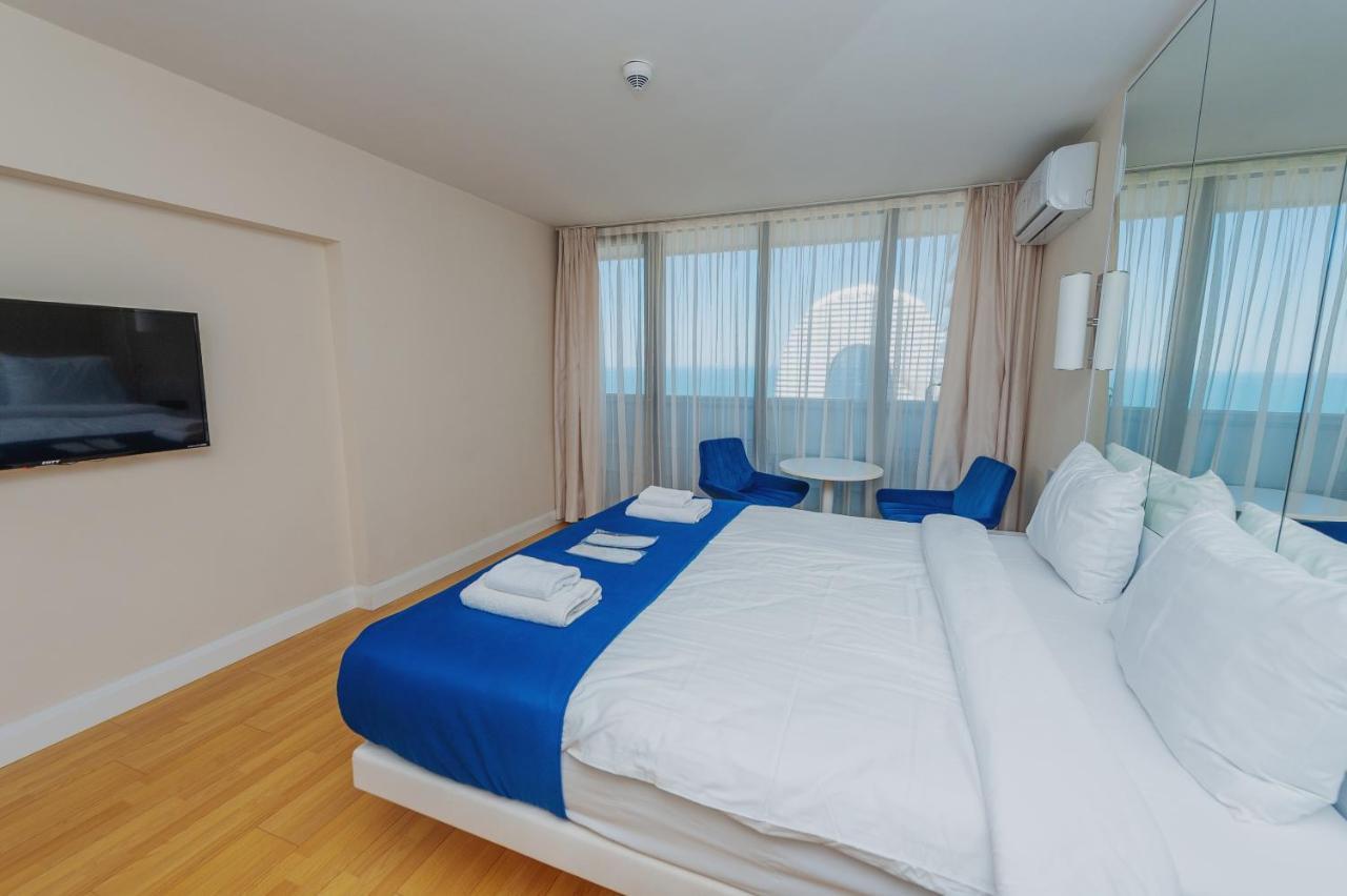 Panorama Aparthotel Orbi City Батуми Екстериор снимка