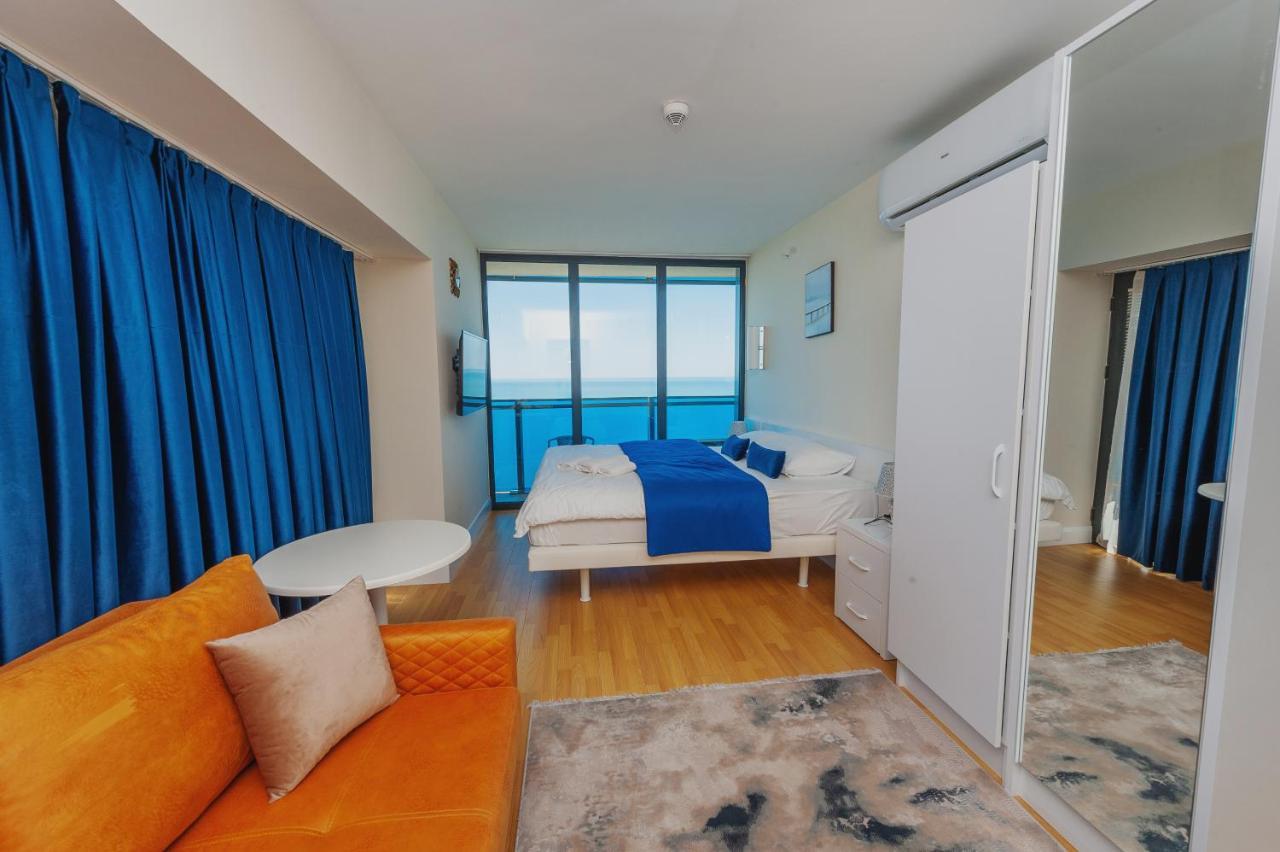 Panorama Aparthotel Orbi City Батуми Екстериор снимка